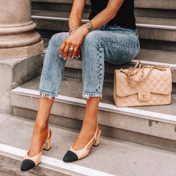 CHANEL Beige & Black Cap Toe Slingback Heels 39 US 8.5 CC Logo Almond Toe - Picture 2 of 14